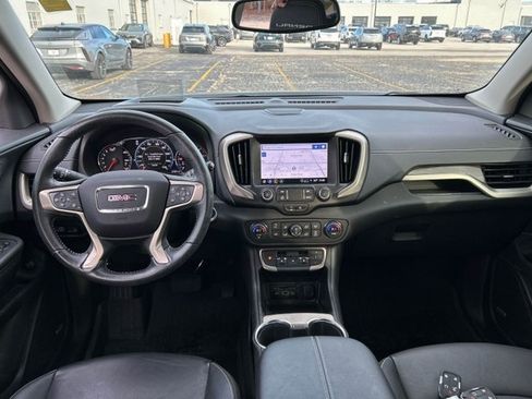 Used 2022 GMC Terrain Denali image 8