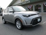 Used 2025 Kia Soul S image 2