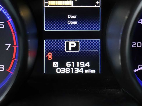 Used 2016 Subaru Legacy 2.5i Premium w/ Moonroof Package image 11