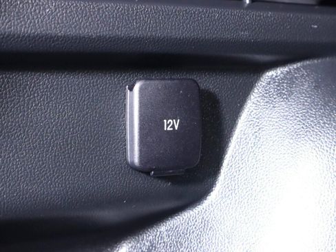 Used 2020 Ford Escape SE Sport image 36