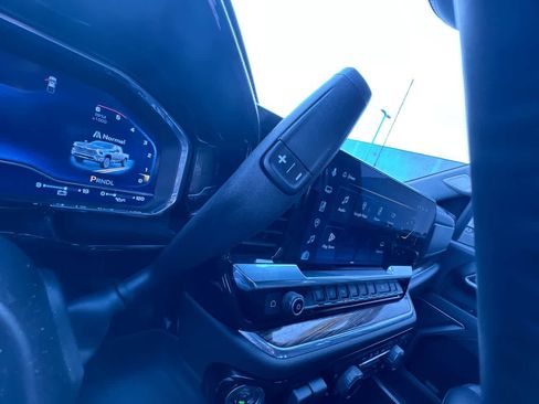 Used 2025 Chevrolet Silverado 3500 LT w/ All Star Edition RWD image 30