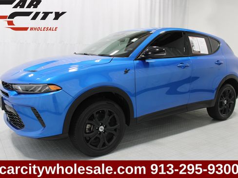 Used 2023 Dodge Hornet GT w/ GT Blacktop Package AWD/4WD image 1