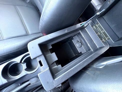 Used 2001 Nissan Pathfinder LE image 41