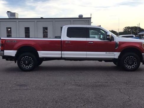 Used 2019 Ford F350 Platinum w/ Platinum Ultimate Package image 4