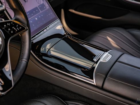 Used 2023 Mercedes-Benz S 580 4MATIC Sedan w/ AMG Line image 45