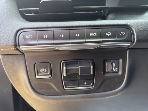 Used 2023 Cadillac Escalade Sport w/ LPO, ONYX Package image 14