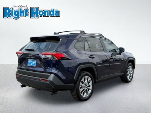 Used 2025 Toyota RAV4 XLE Premium FWD image 8