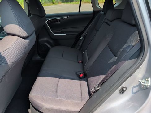Certified 2025 Toyota RAV4 LE AWD/4WD image 23