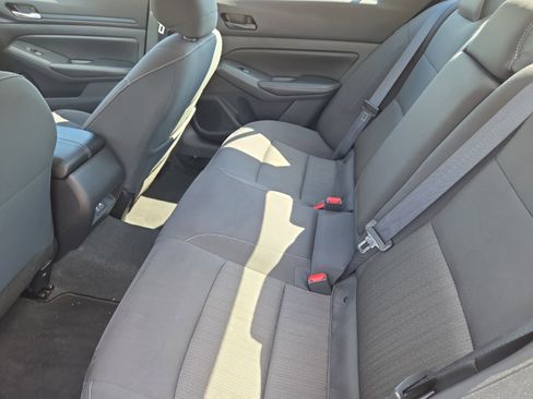 Used 2025 Nissan Altima 2.5 SV w/ SV Special Edition Package AWD/4WD image 10