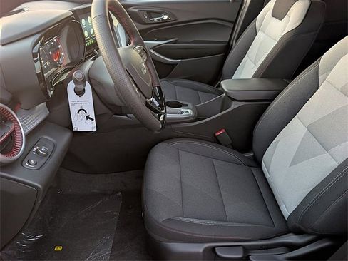 New 2026 Chevrolet Trax RS image 17