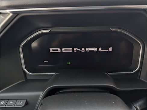 New 2026 GMC Sierra 2500 Denali w/ Denali Reserve Package AWD/4WD image 2