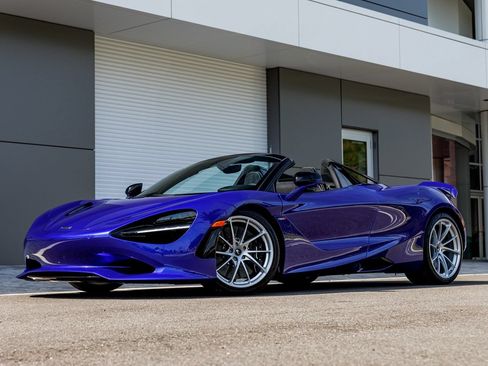 New 2026 McLaren 750S Spider RWD image 7