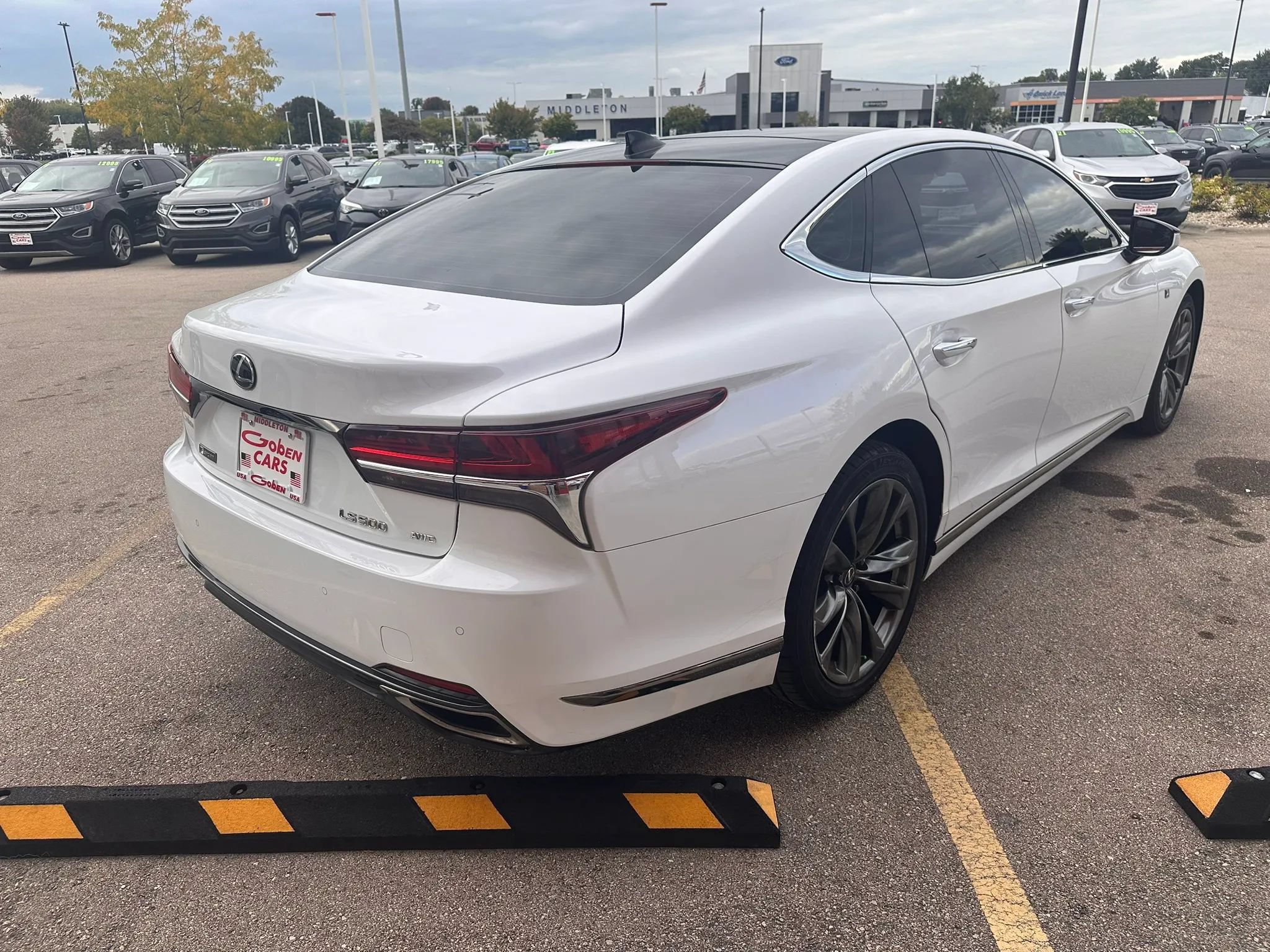 Used 2018 Lexus LS 500 F Sport w/ Accessory Package (Z1) AWD/4WD image 5