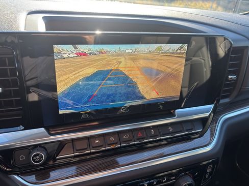 New 2026 Chevrolet Silverado 1500 LT w/ Z71 Off-Road Package image 24