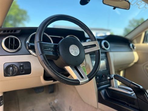 Used 2007 Ford Mustang Coupe RWD image 11