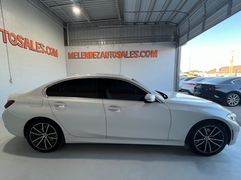 Used 2019 BMW 330i Sedan w/ Convenience Package RWD image 6
