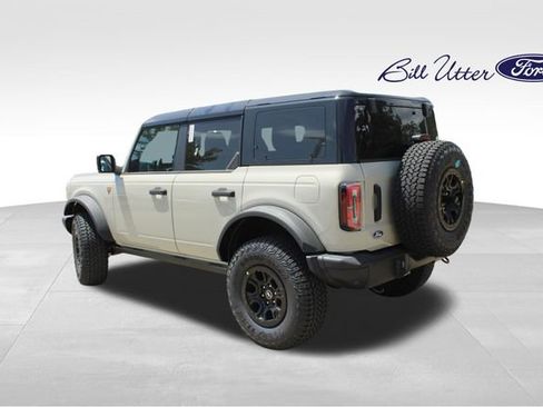 New 2026 Ford Bronco Badlands AWD/4WD image 4