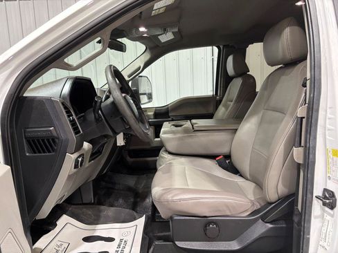 Used 2021 Ford F250 XL w/ Power Equipment Group RWD image 11