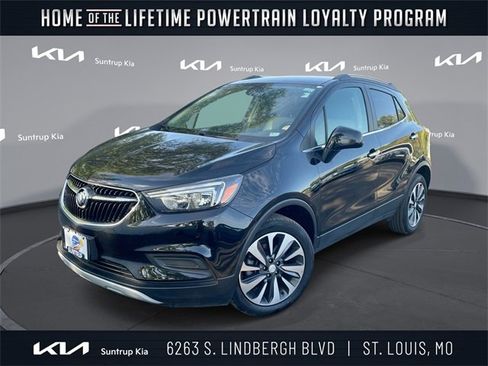 Used 2021 Buick Encore Preferred image 1