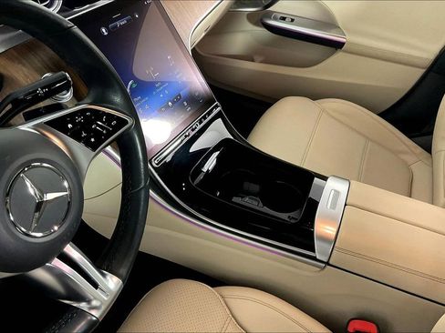Certified 2023 Mercedes-Benz C 300 4MATIC Sedan image 12