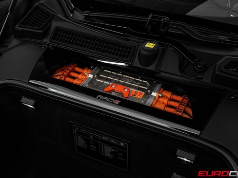 Used 2022 Ferrari SF90 Stradale AWD/4WD image 10
