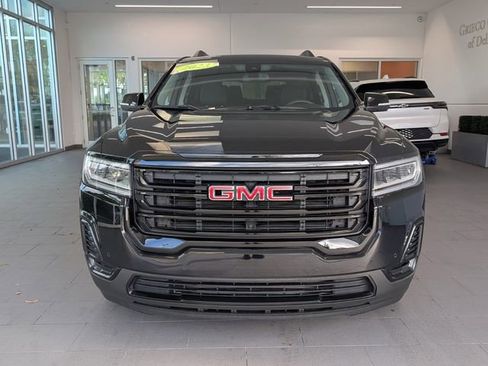 Used 2023 GMC Acadia SLE w/ Driver Convenience Package image 2