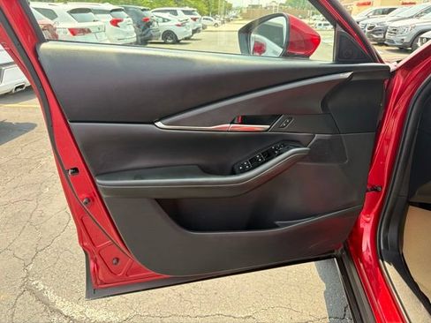 Used 2024 MAZDA CX-30 AWD 2.5 S w/ Preferred Package image 11