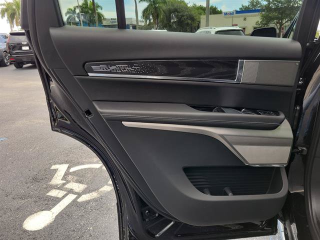 Certified 2026 Cadillac Vistiq Platinum w/ LPO, Floor Liner Package AWD/4WD image 12