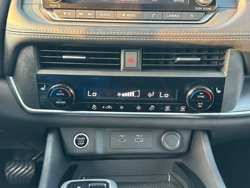 Certified 2023 Nissan Rogue SV w/ SV Premium B Package AWD/4WD image 33