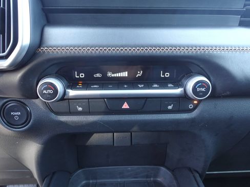 Used 2025 MAZDA CX-50 AWD 2.5 Hybrid w/ Premium Pkg image 22