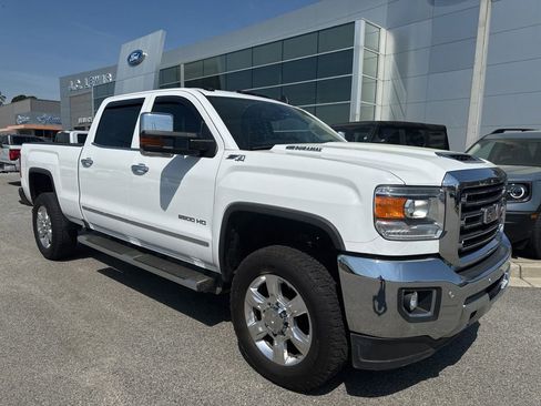 Used 2018 GMC Sierra 2500 SLT w/ Duramax Plus Package image 1