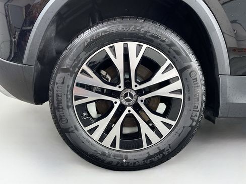 New 2025 Mercedes-Benz GLA 250 4MATIC image 32