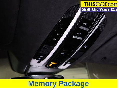 Used 2018 Porsche Panamera Turbo w/ Sport Package image 15