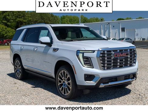 New 2026 GMC Yukon Denali w/ Denali Reserve Package AWD/4WD image 1