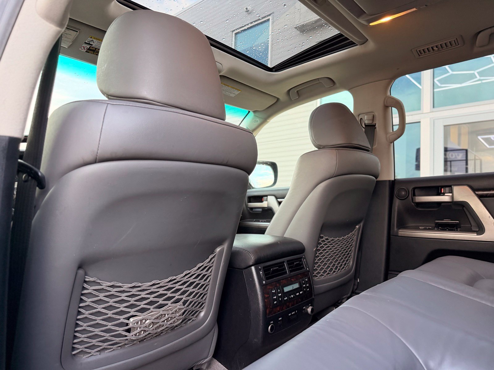 Used 2011 Toyota Land Cruiser w/ Upgrade Pkg AWD/4WD image 21