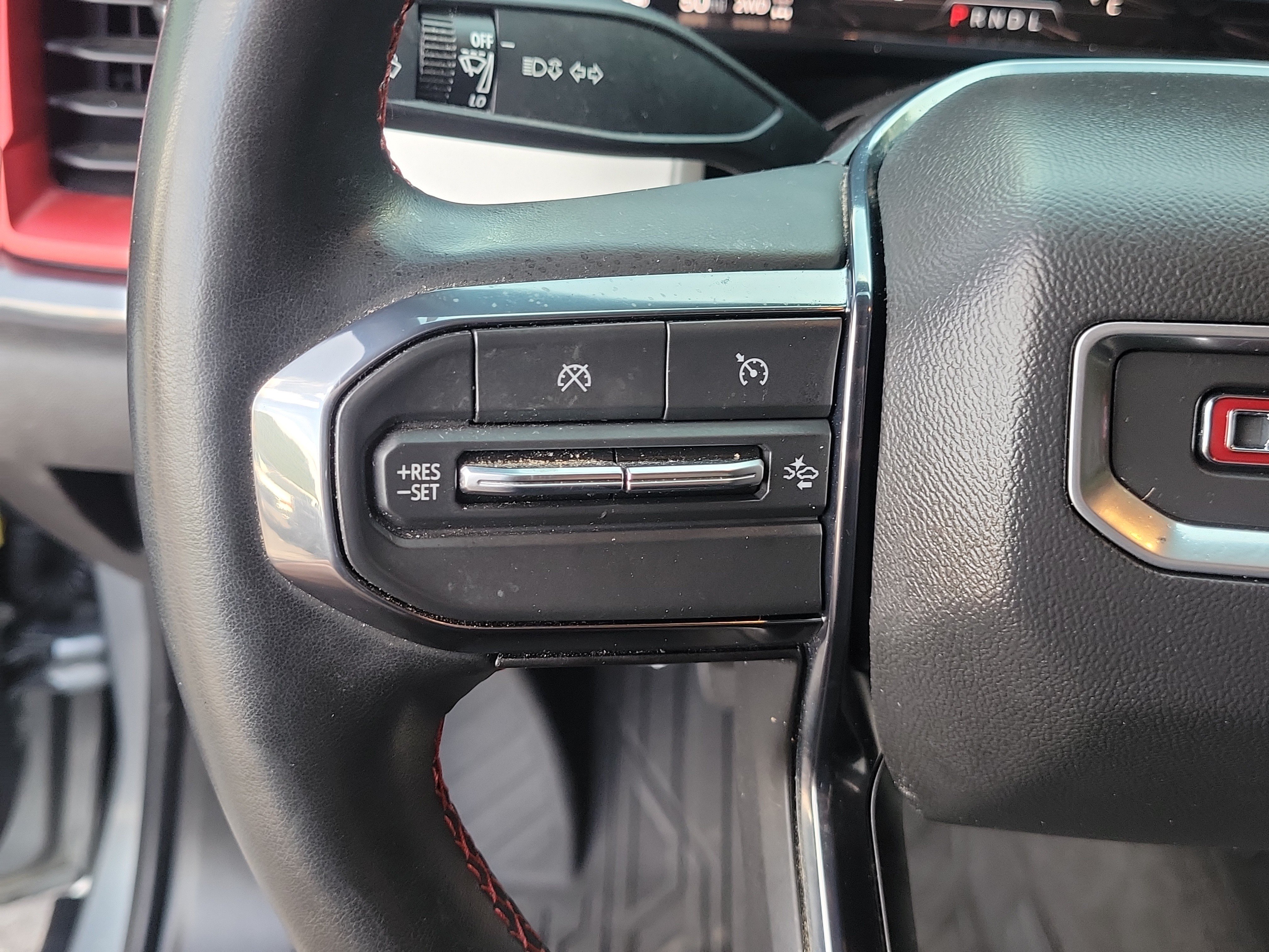 Used 2024 GMC Canyon AT4X AWD/4WD image 22