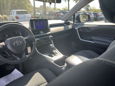Used 2024 Toyota RAV4 LE image 30