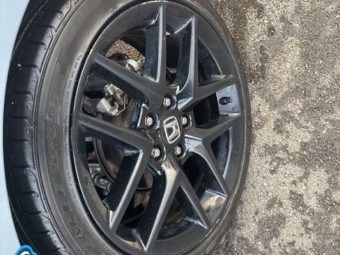 Used 2024 Honda Civic Sport image 11