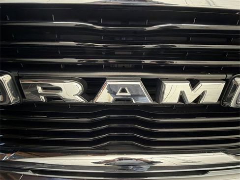 Used 2019 RAM 3500 Big Horn image 31