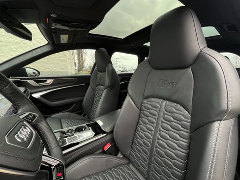Used 2025 Audi RS 6 performance image 11