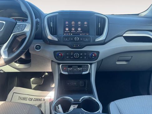 Used 2023 GMC Terrain SLE w/ Driver Convenience Package image 11