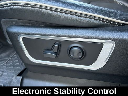 Certified 2023 RAM 1500 Laramie image 18