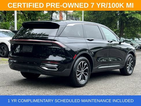 Certified 2024 Lincoln Nautilus Premier AWD/4WD image 6