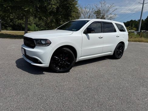 Used 2017 Dodge Durango R/T w/ Blacktop Package AWD/4WD image 29