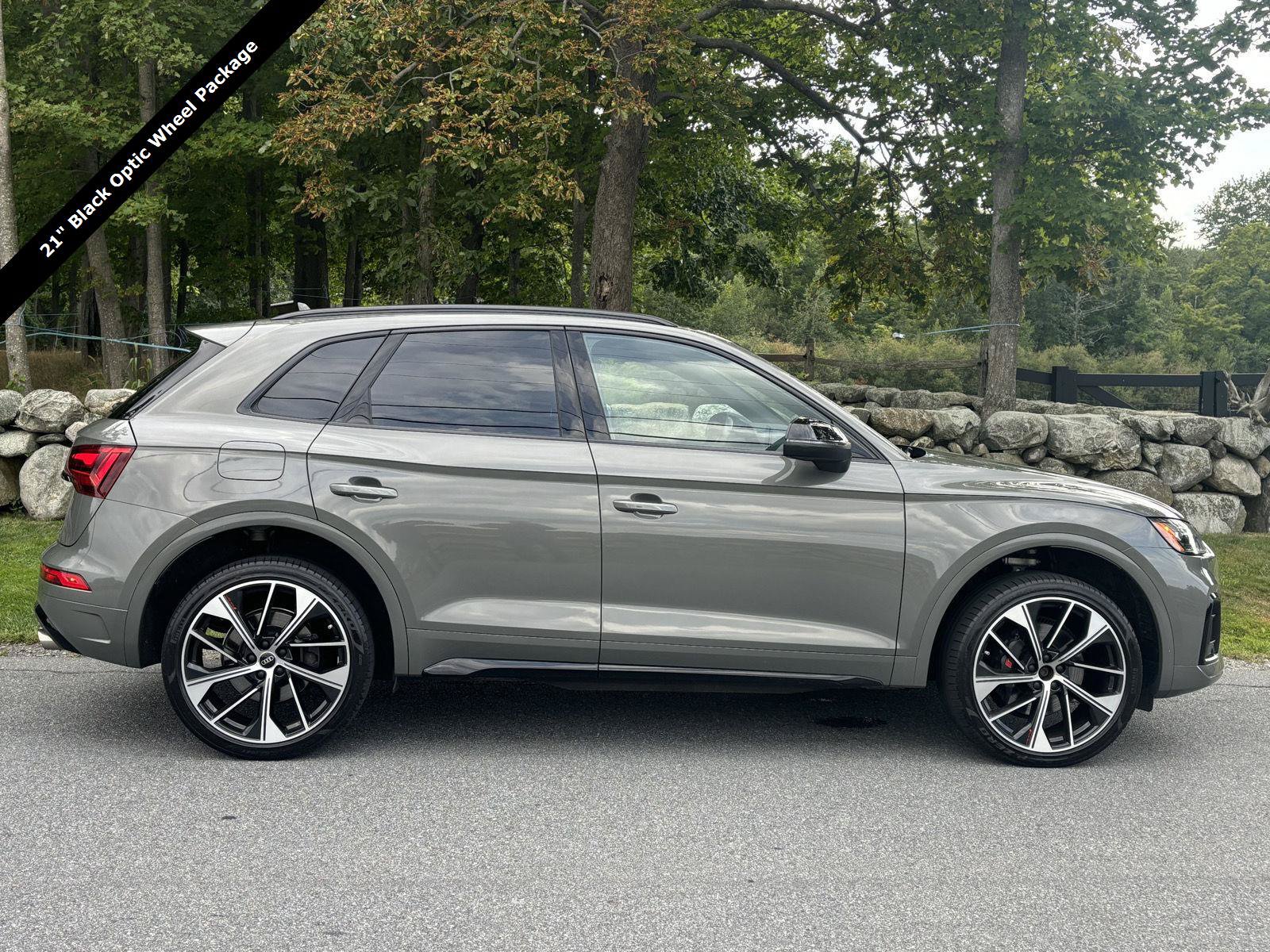 Used 2024 Audi SQ5 Premium Plus w/ Premium Plus Package AWD/4WD image 2