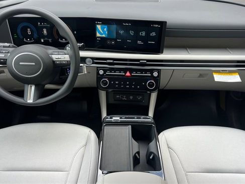 New 2026 Hyundai Tucson SEL image 13