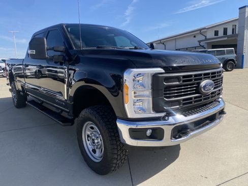 Used 2023 Ford F350 XL w/ 360-Degree Camera Package image 3