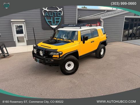 Used 2008 Toyota FJ Cruiser 4WD image 2