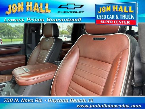 Used 2024 GMC Sierra 3500 Denali Ultimate AWD/4WD image 24