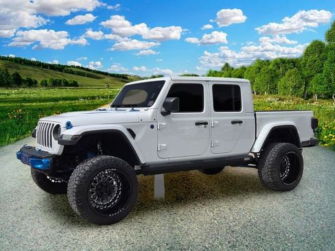Certified 2020 Jeep Gladiator Rubicon AWD/4WD image 2